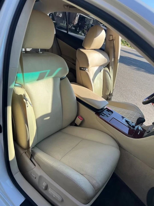 2010 Lexus GS 3rd Gen - Image 12 of 20