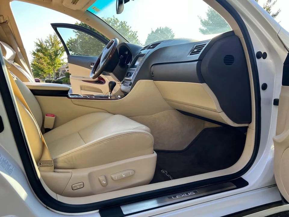 2010 Lexus GS 3rd Gen - Image 14 of 20