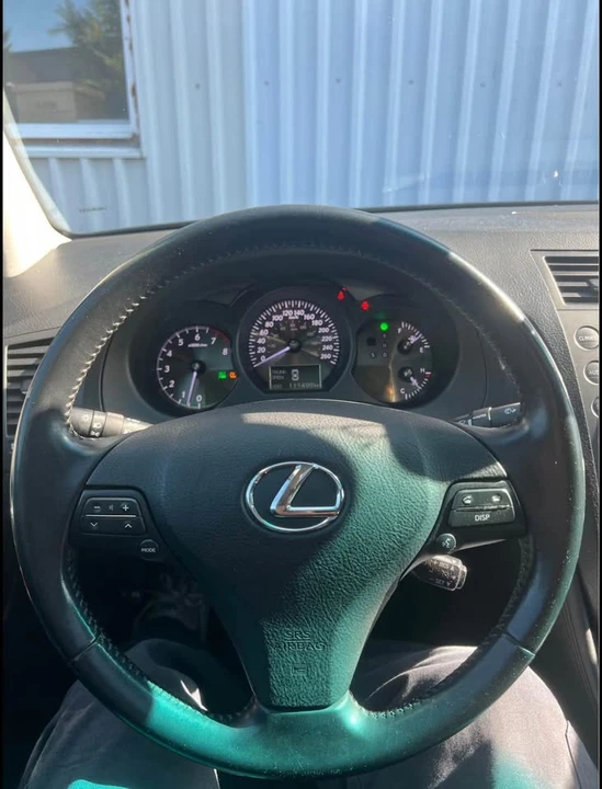 2010 Lexus GS 3rd Gen - Image 7 of 13