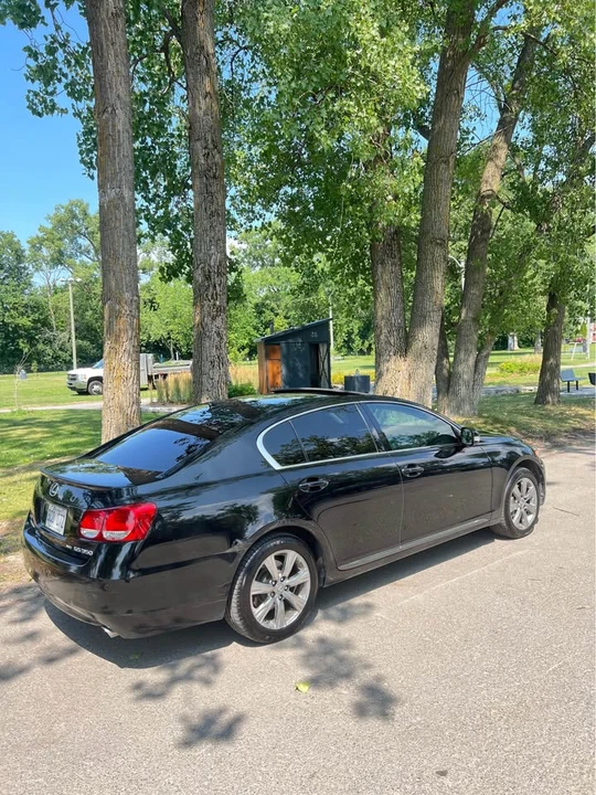 2010 Lexus GS 3rd Gen - Image 2 of 13