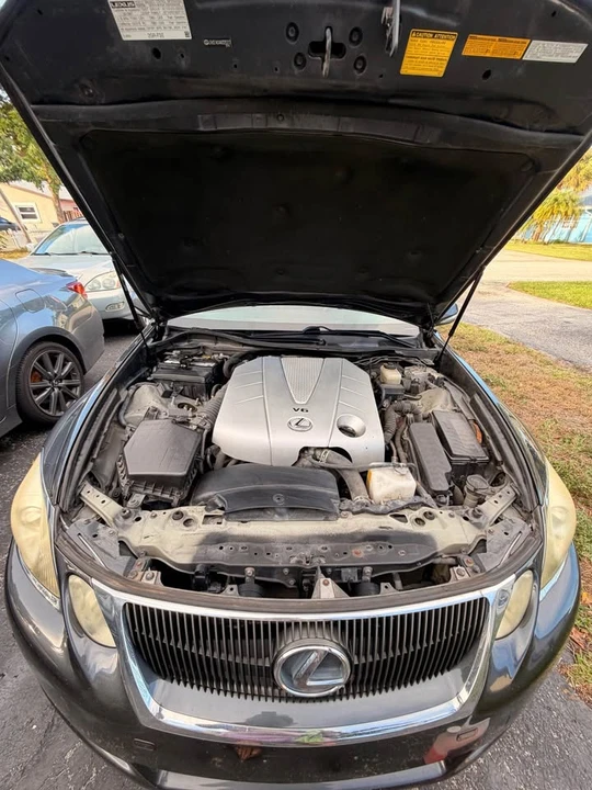2010 Lexus GS 3rd Gen - Image 5 of 20