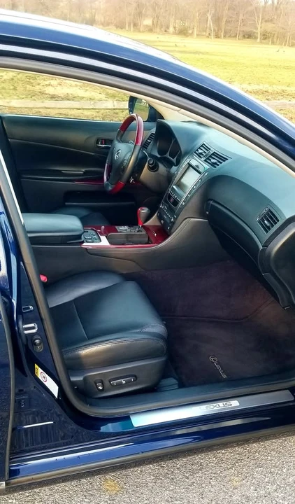 2010 Lexus GS 3rd Gen - Image 8 of 13