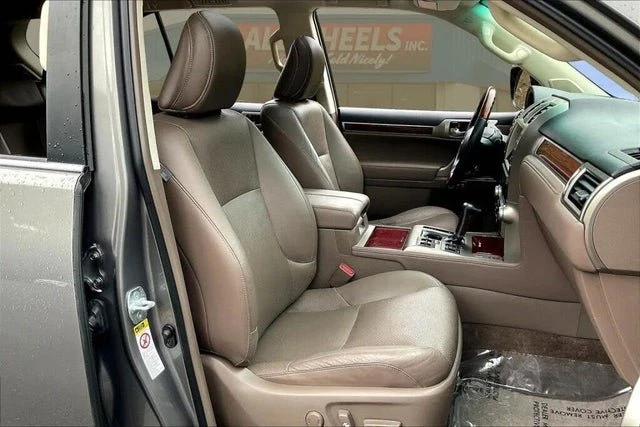 2010 Lexus GX 2nd Gen - Image 7 of 20