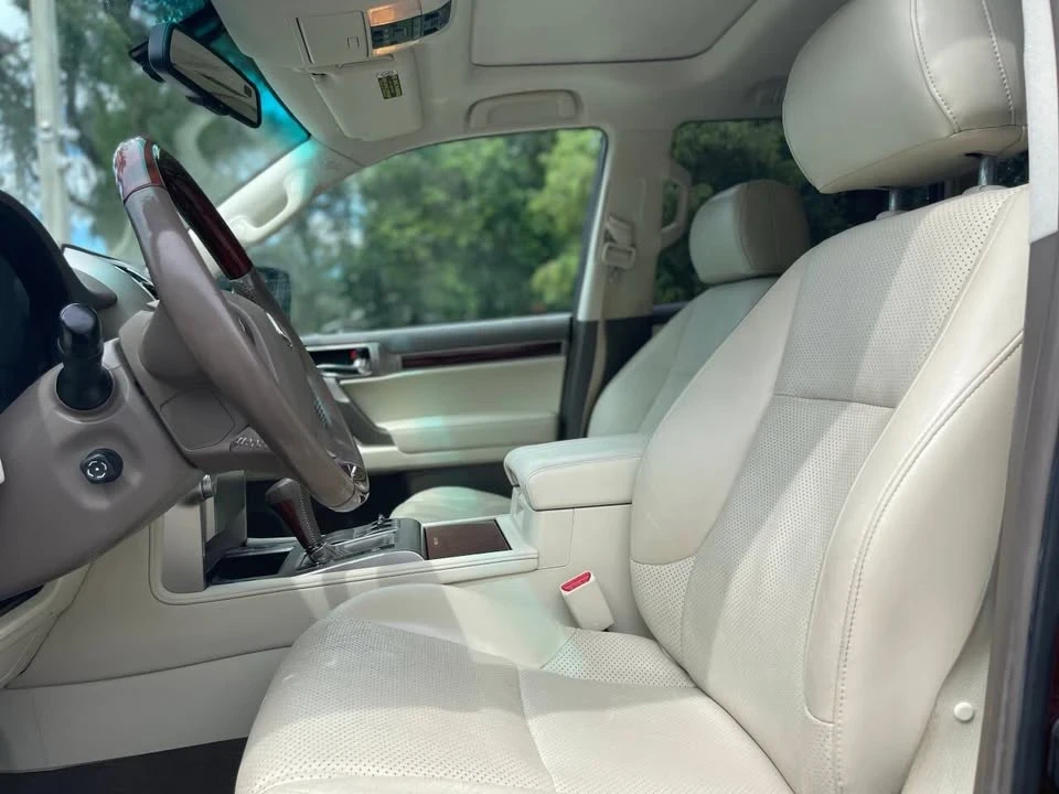 2010 Lexus GX 2nd Gen - Image 14 of 19
