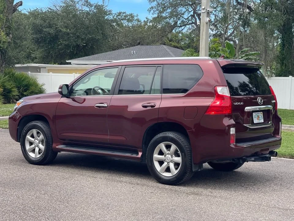 2010 Lexus GX 2nd Gen - Image 11 of 19
