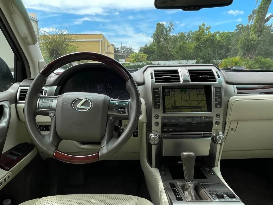 2010 Lexus GX 2nd Gen - Image 18 of 20