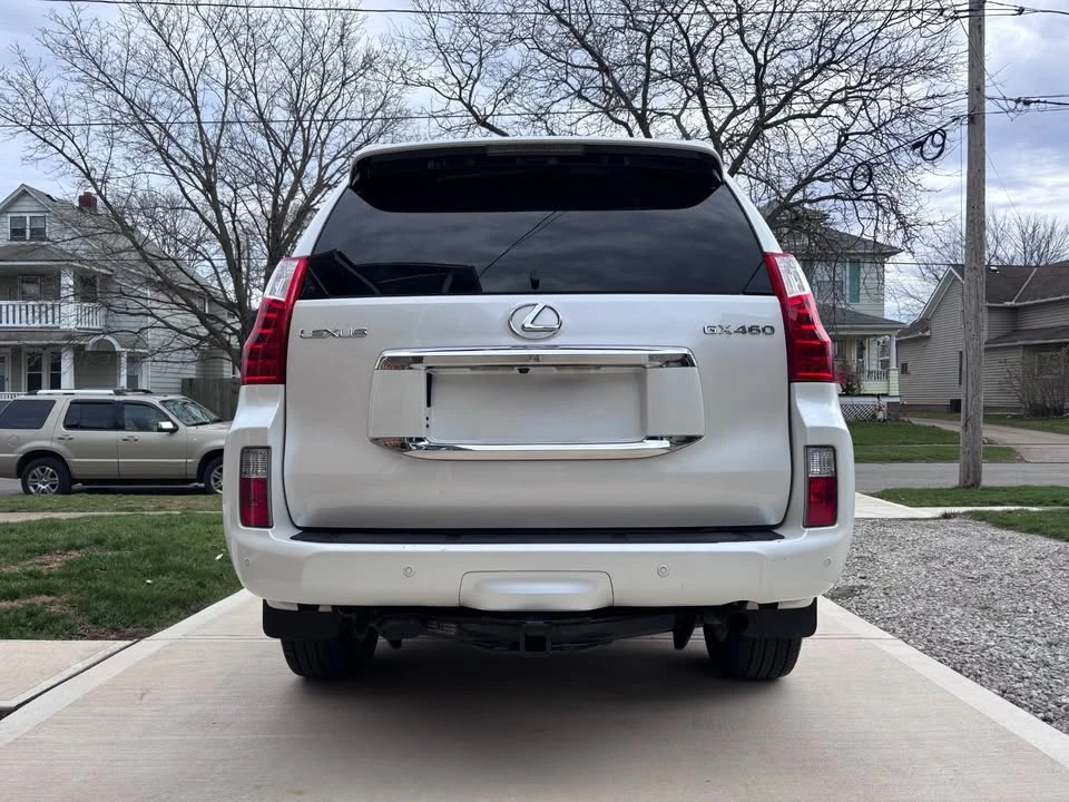 2010 Lexus GX 2nd Gen - Image 14 of 19