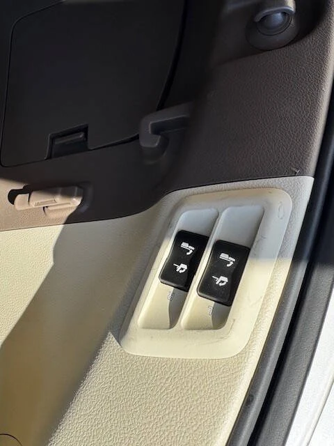 2010 Lexus GX 2nd Gen - Image 11 of 20