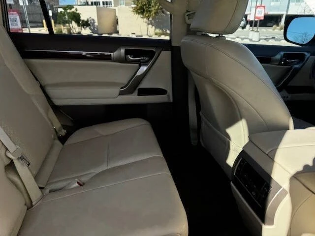 2010 Lexus GX 2nd Gen - Image 15 of 20