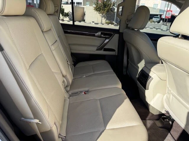2010 Lexus GX 2nd Gen - Image 12 of 20
