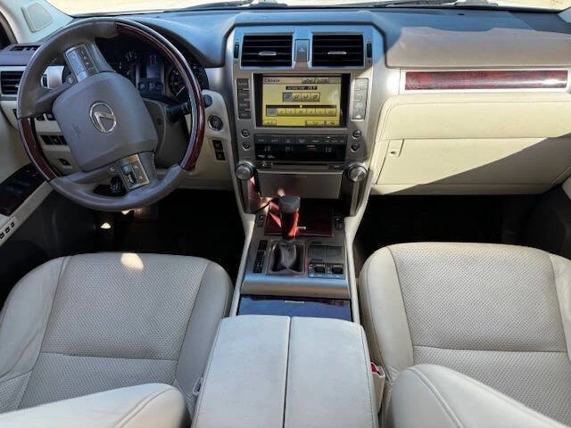2010 Lexus GX 2nd Gen - Image 19 of 20