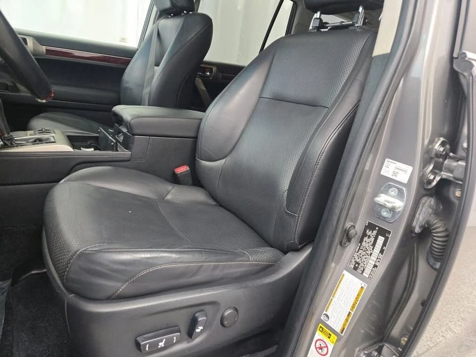 2010 Lexus GX 2nd Gen - Image 18 of 19
