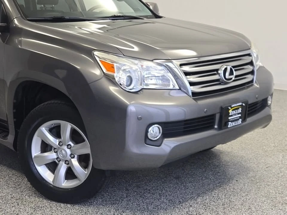 2010 Lexus GX 2nd Gen - Image 2 of 19