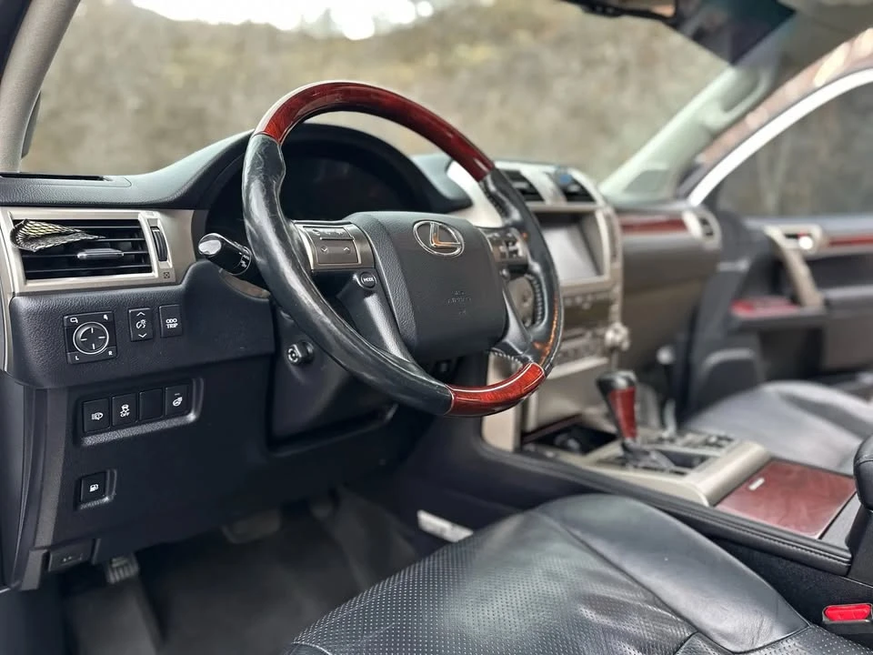 2010 Lexus GX 2nd Gen - Image 17 of 20