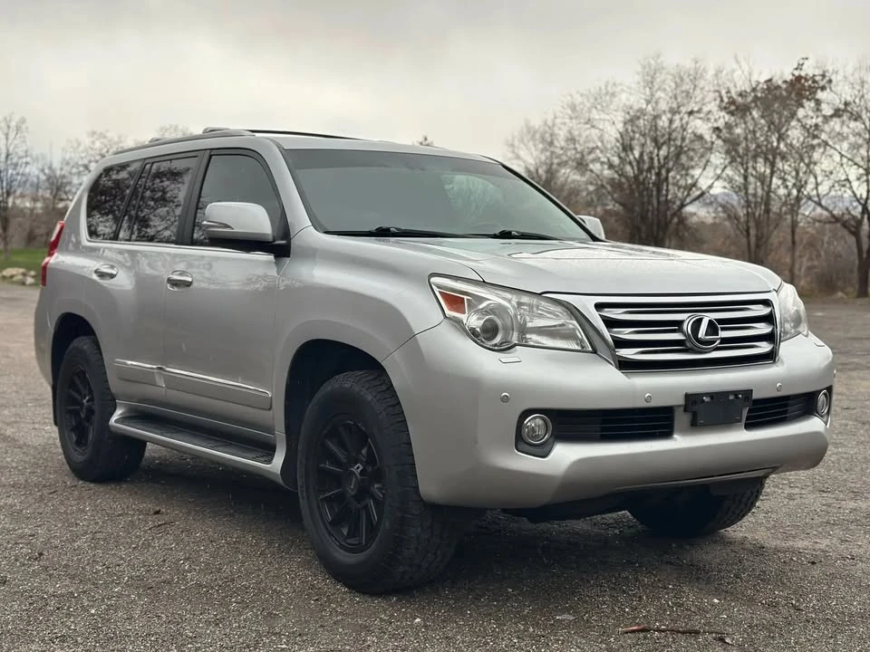 2010 Lexus GX 2nd Gen - Image 2 of 20