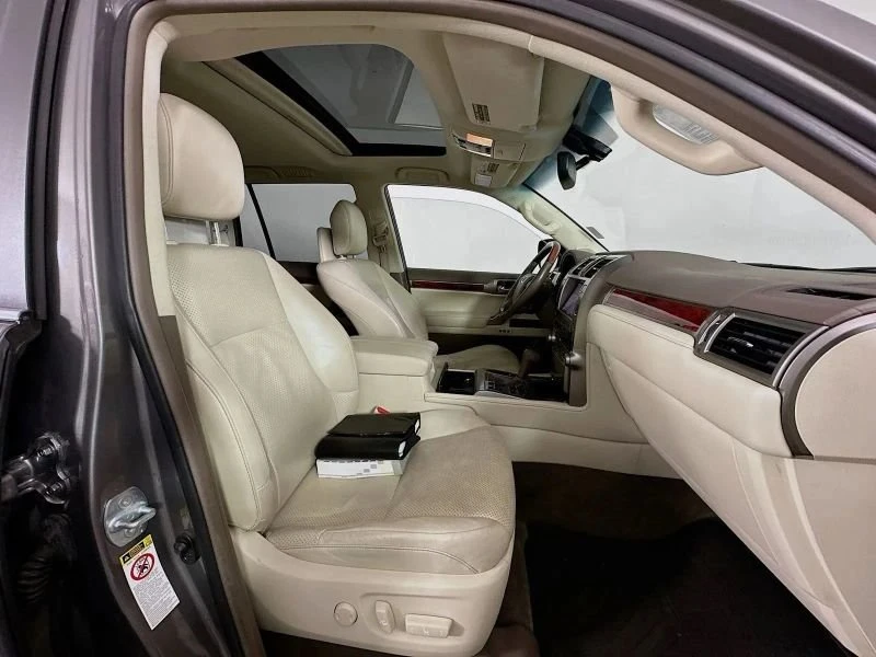 2010 Lexus GX 2nd Gen - Image 15 of 19