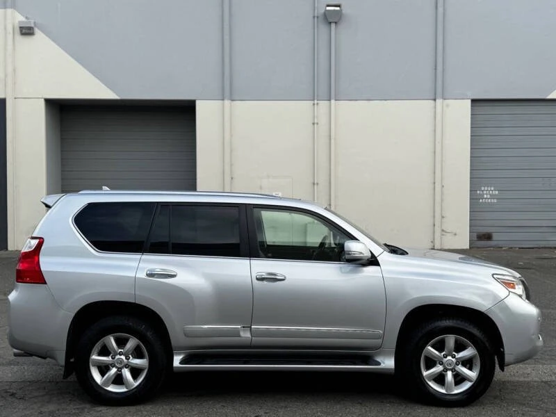 2010 Lexus GX 2nd Gen - Image 3 of 20