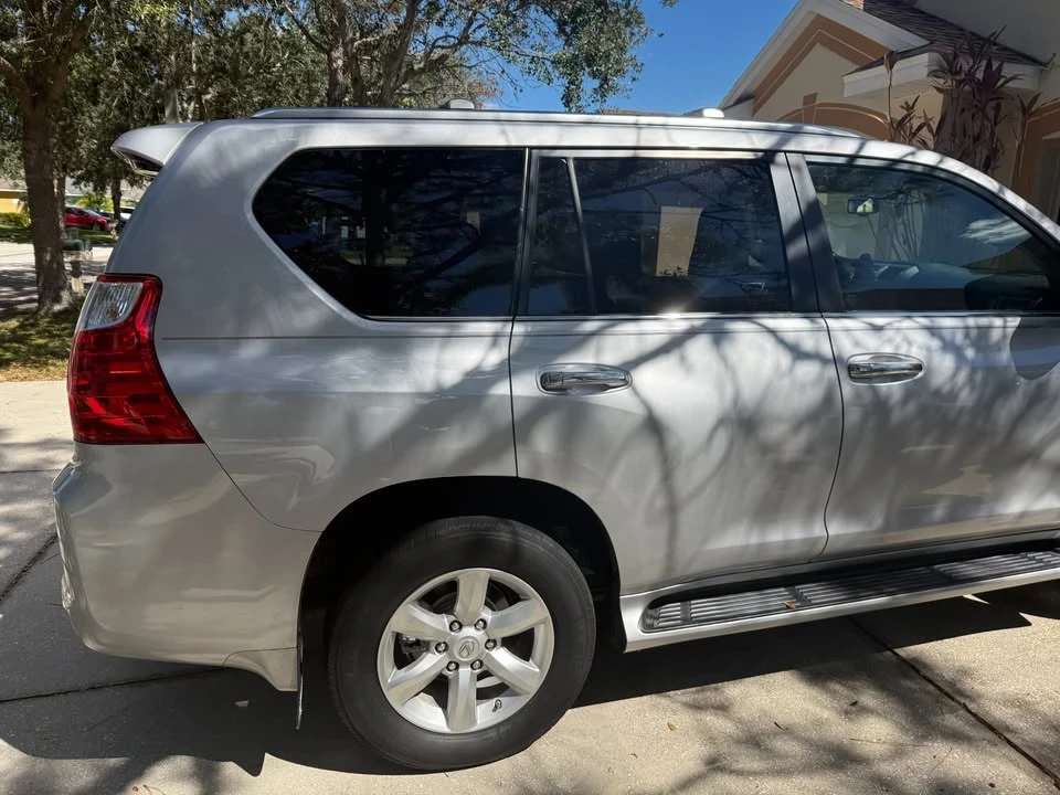 2010 Lexus GX 2nd Gen - Image 6 of 14