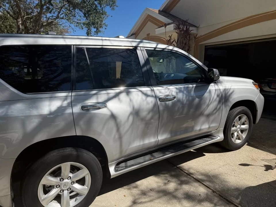2010 Lexus GX 2nd Gen - Image 7 of 14