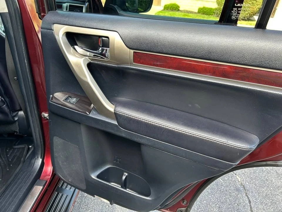 2010 Lexus GX 2nd Gen - Image 8 of 20