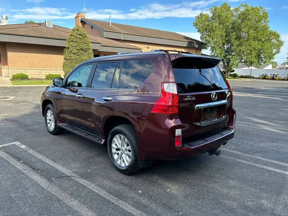 2010 Lexus GX 2nd Gen - Image 5 of 20