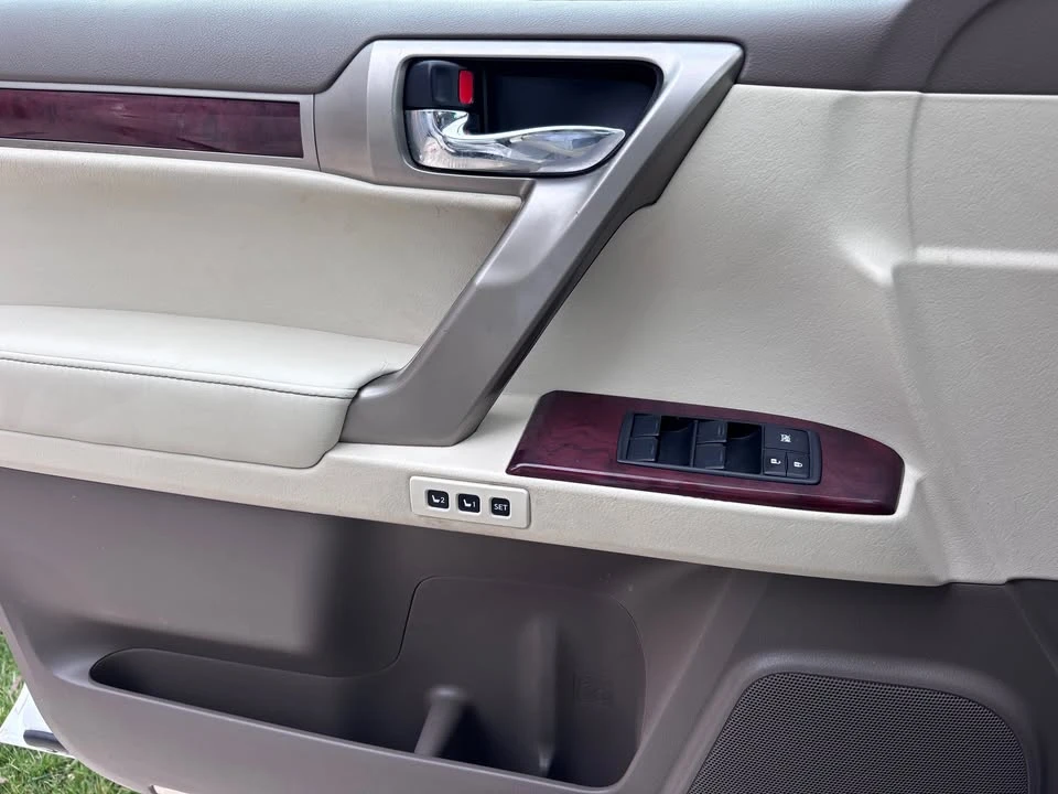 2010 Lexus GX 2nd Gen - Image 18 of 20
