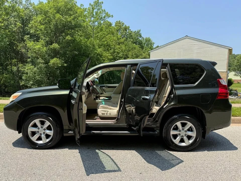 2010 Lexus GX 2nd Gen - Image 7 of 19