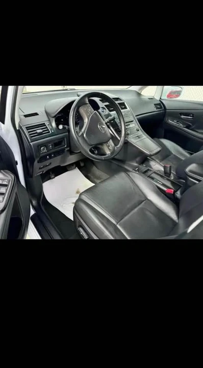 2010 Lexus HS - Image 6 of 6