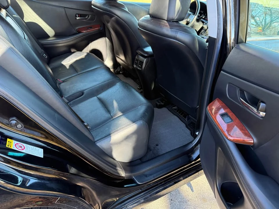 2010 Lexus HS - Image 6 of 12
