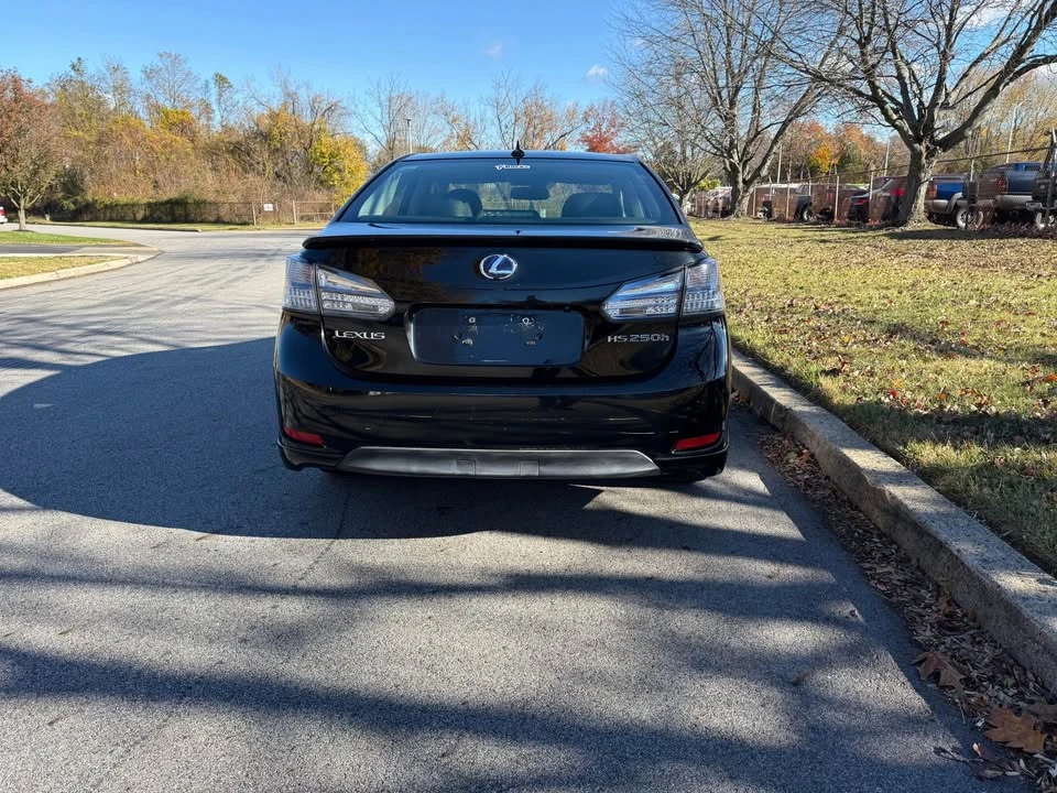 2010 Lexus HS - Image 3 of 12