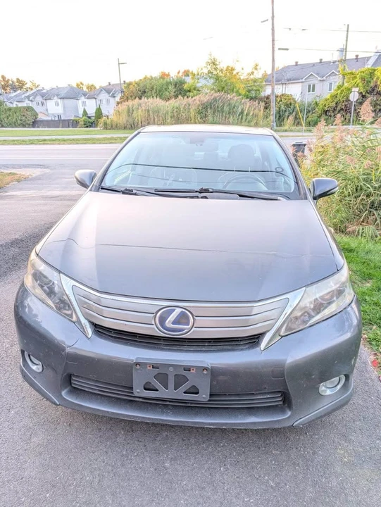 2010 Lexus HS - Image 6 of 10