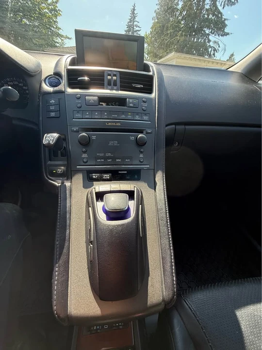 2010 Lexus HS - Image 11 of 11