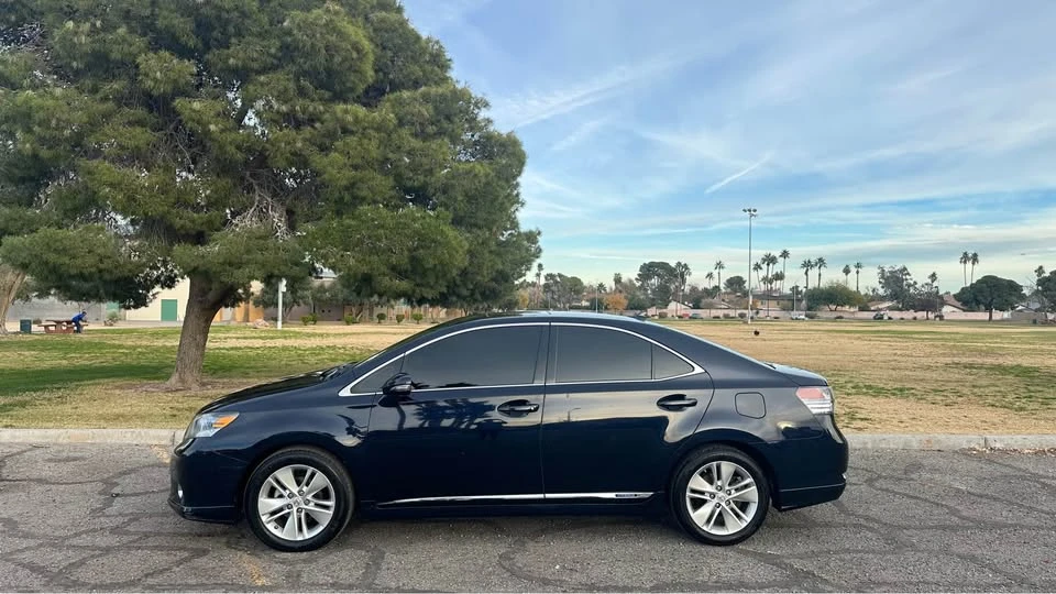 2010 Lexus HS - Image 8 of 20