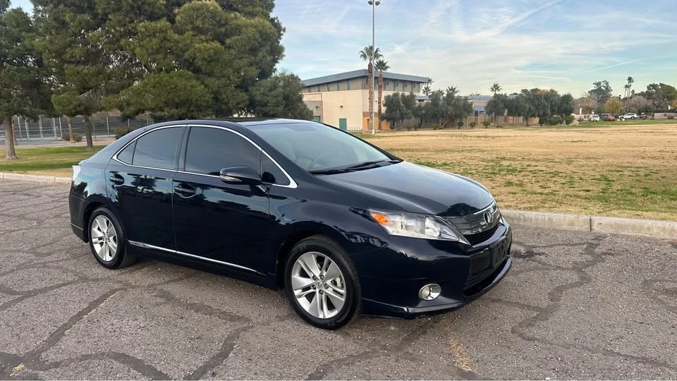 2010 Lexus HS - Image 3 of 20