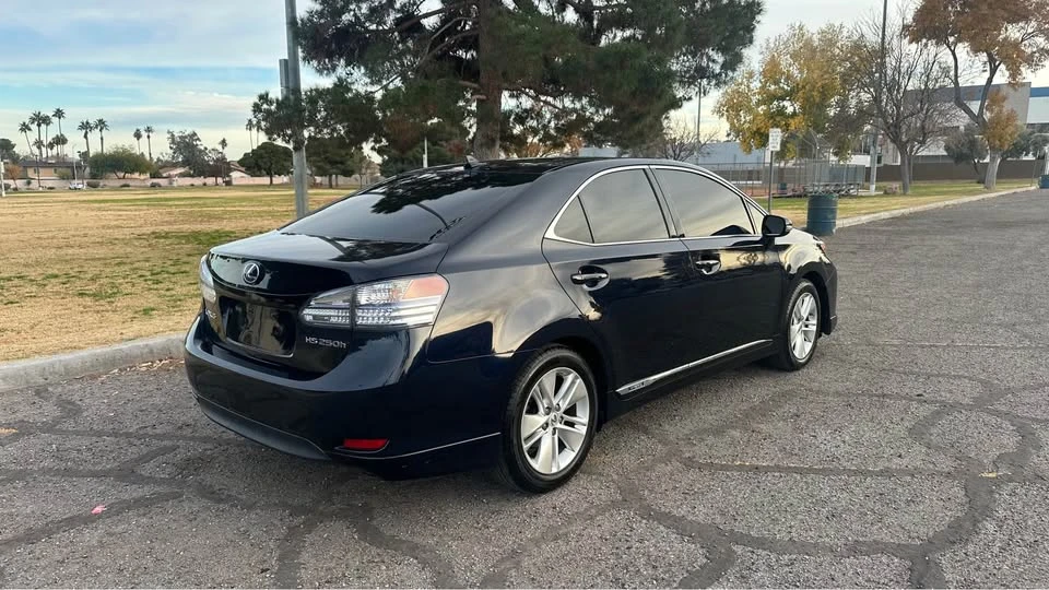 2010 Lexus HS - Image 5 of 20
