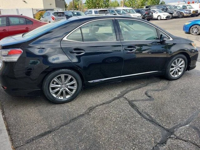 2010 Lexus HS - Image 7 of 20