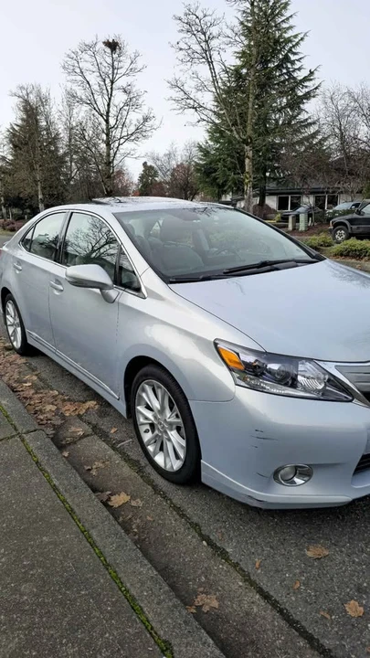 2010 Lexus HS - Image 3 of 14