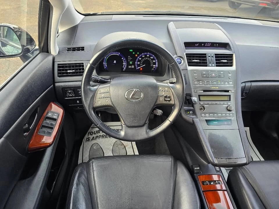2010 Lexus HS - Image 7 of 19