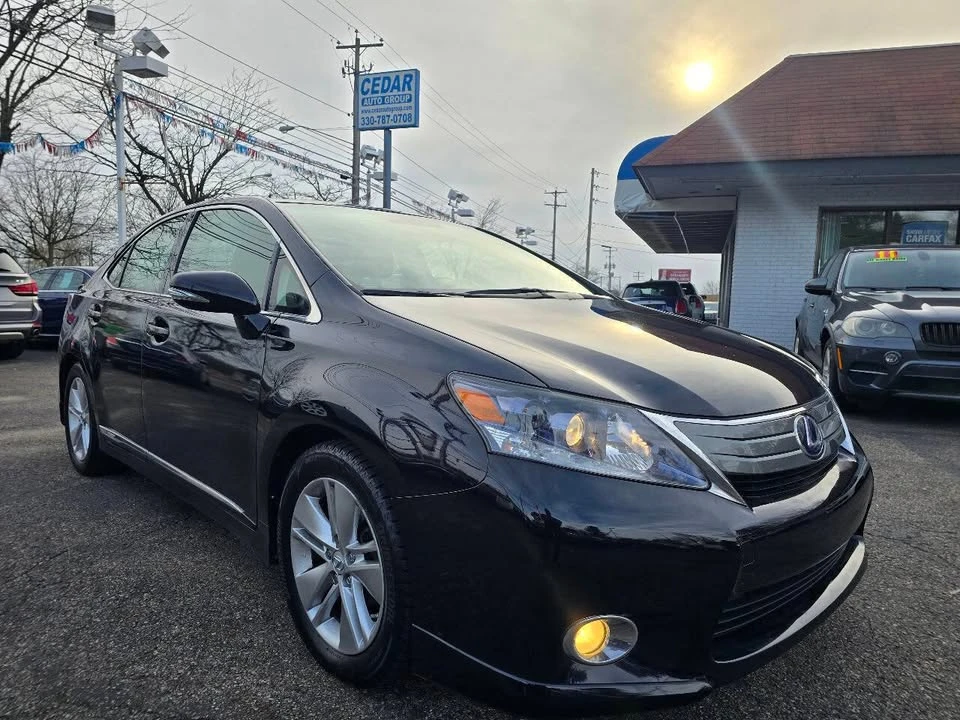 2010 Lexus HS - Image 2 of 19
