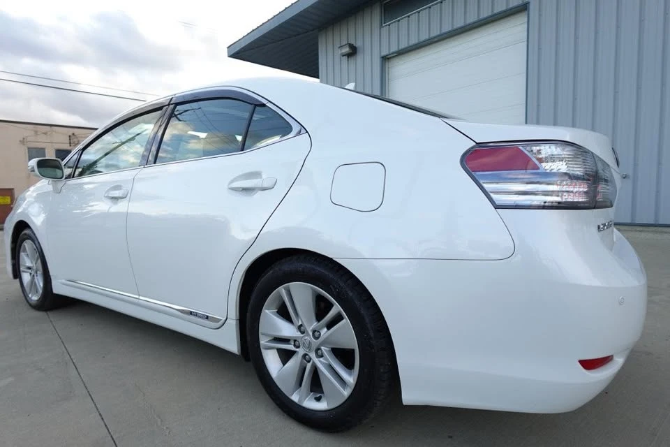 2010 Lexus HS - Image 4 of 19
