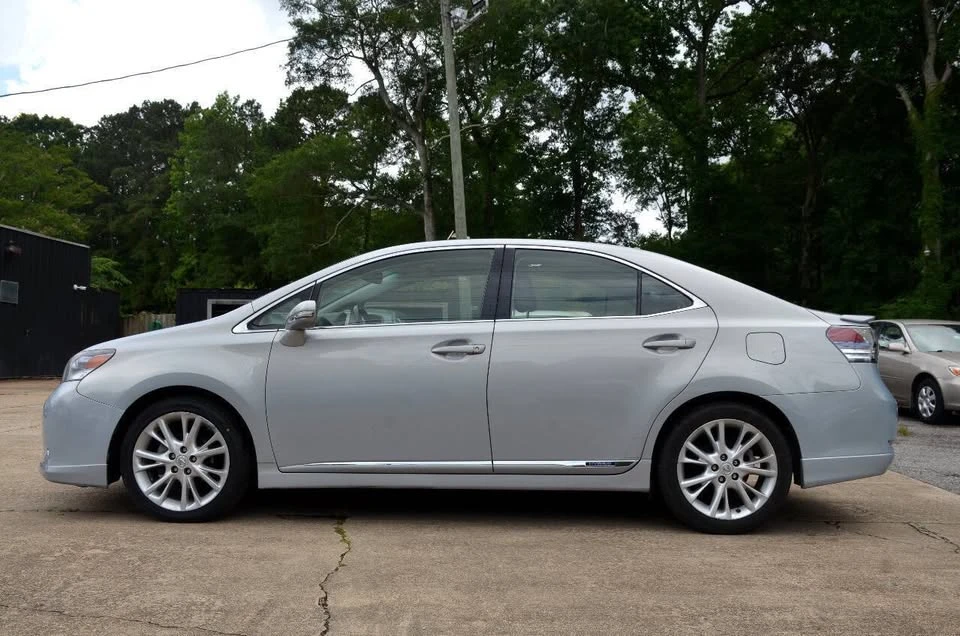2010 Lexus HS - Image 6 of 17