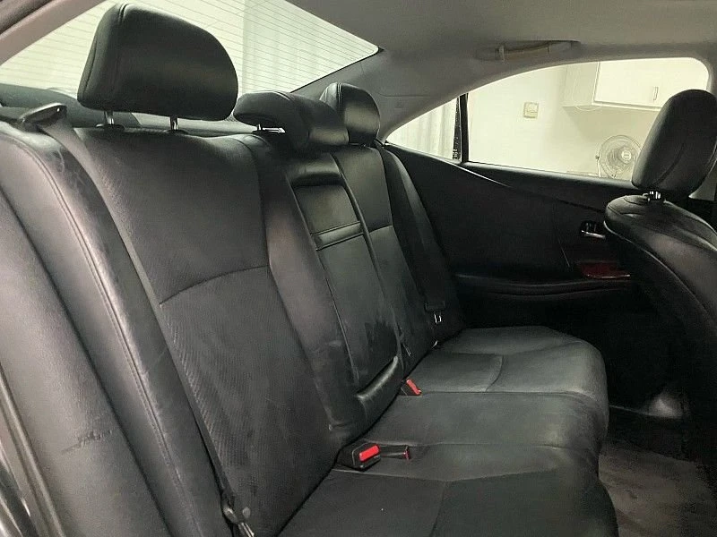 2010 Lexus HS - Image 16 of 18