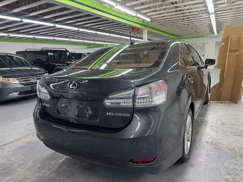 2010 Lexus HS - Image 6 of 20