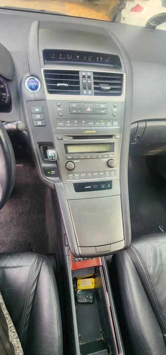 2010 Lexus HS - Image 15 of 16