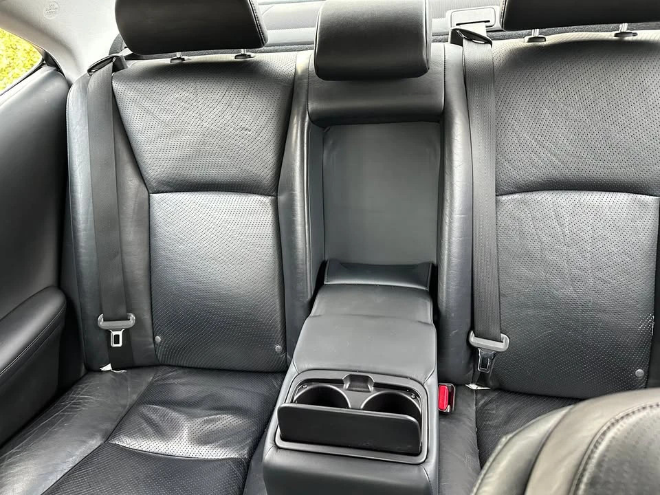2010 Lexus HS - Image 3 of 7
