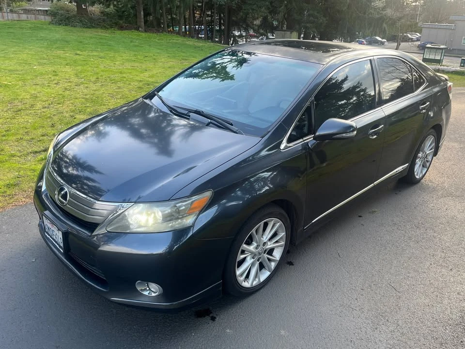 2010 Lexus HS - Image 9 of 15
