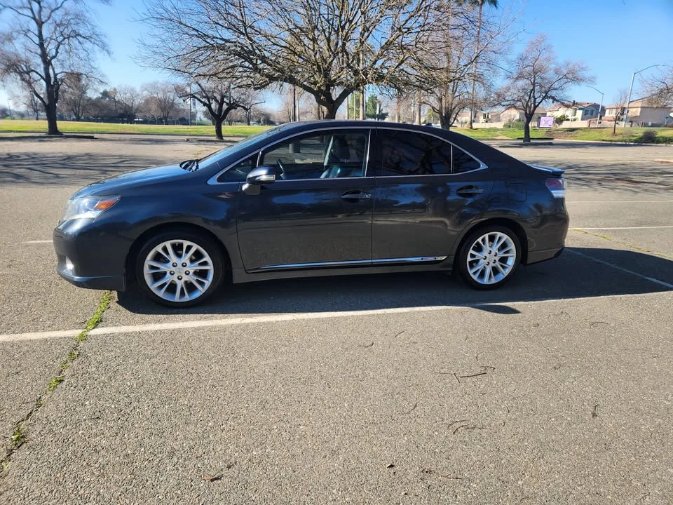 2010 Lexus HS - Image 7 of 14
