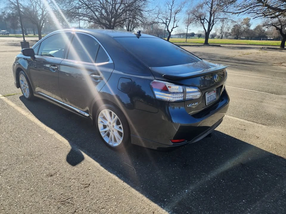 2010 Lexus HS - Image 6 of 14