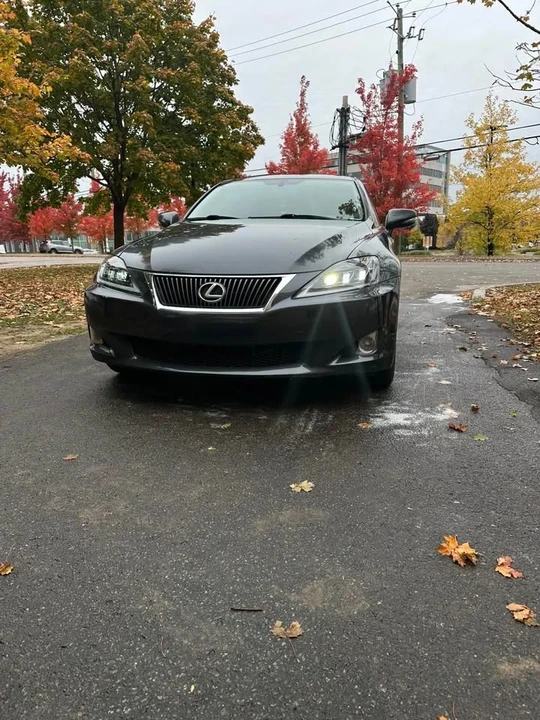 2010 Lexus IS 2nd Gen - Image 7 of 14