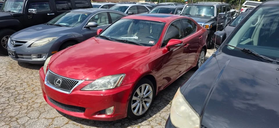 2010 Lexus IS 2nd Gen - Image 3 of 7